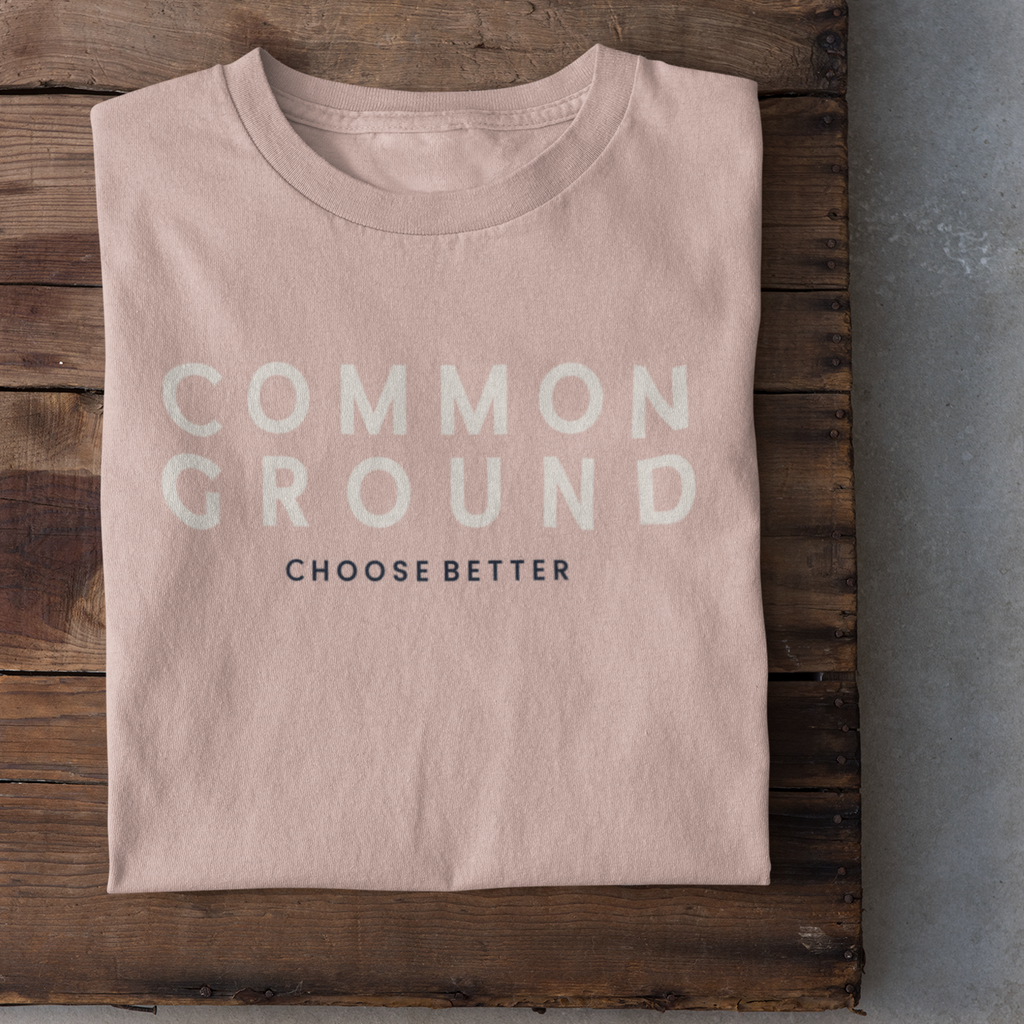 COMMON GROUND SIGNATURE PREMIUM T-SHIRT
